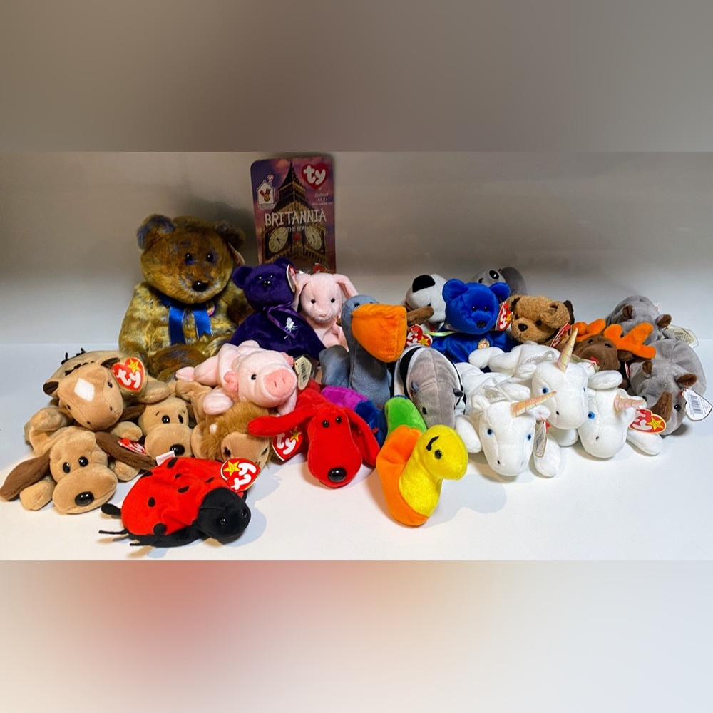 Vintage Lot Of 25 Ty Beanie Babies